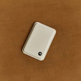 Cartera Magsafe en color beige